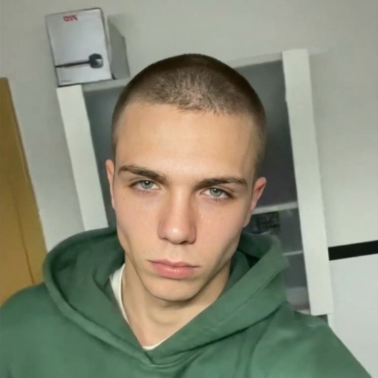 User avatar 3